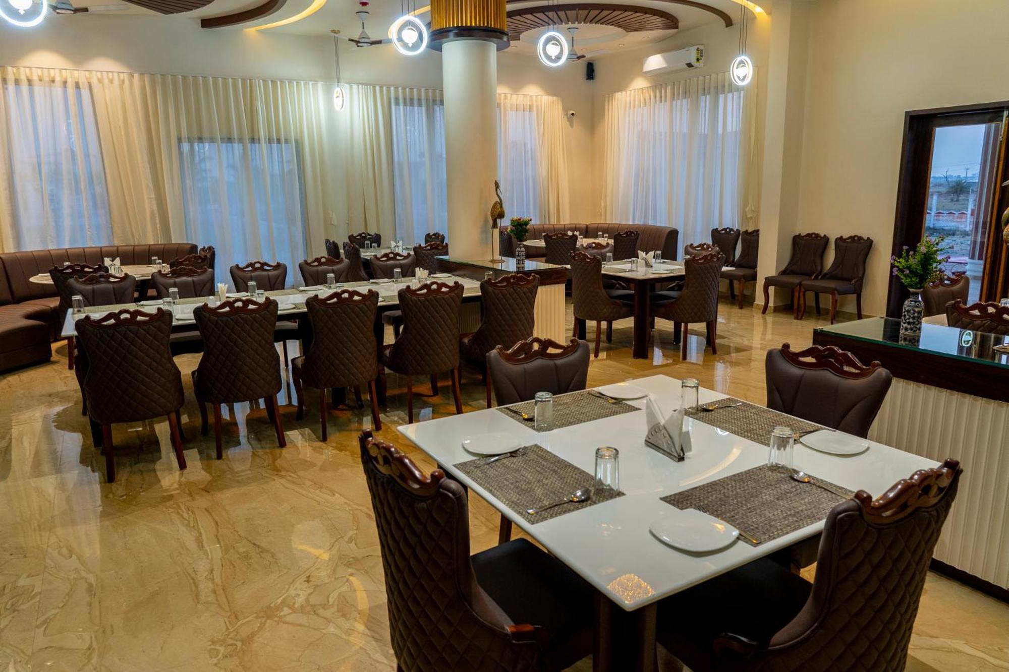 Flamingo Club And Resort Una 3 Km Away From Diu Check Post Exterior photo